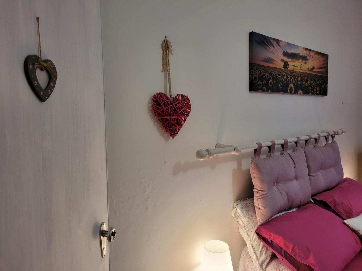 In My Place Rom Exterior foto